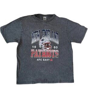 New England Patriots Women's Gray Tee